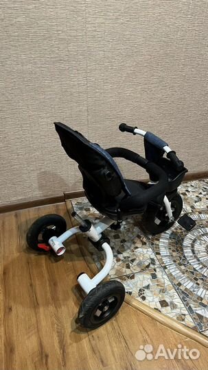 Трехколесный велосипед коляска