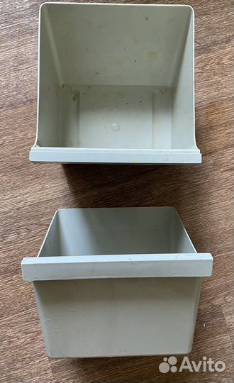 Часть для холодильника - контейнер для овощей