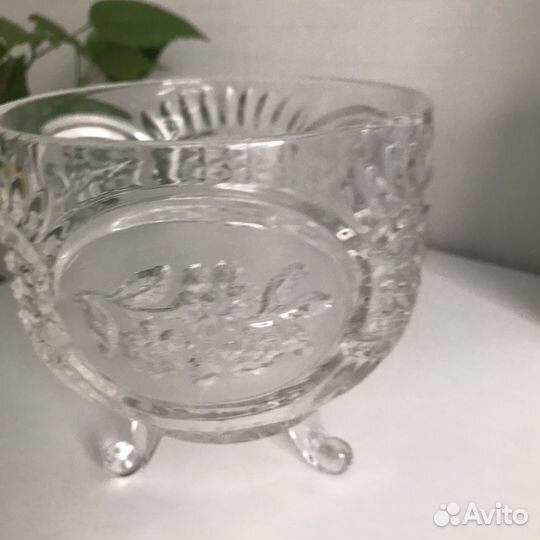 Ваза хрустальная