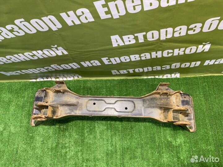Балка подвески задняя Hyundai Sonata EF G4GC