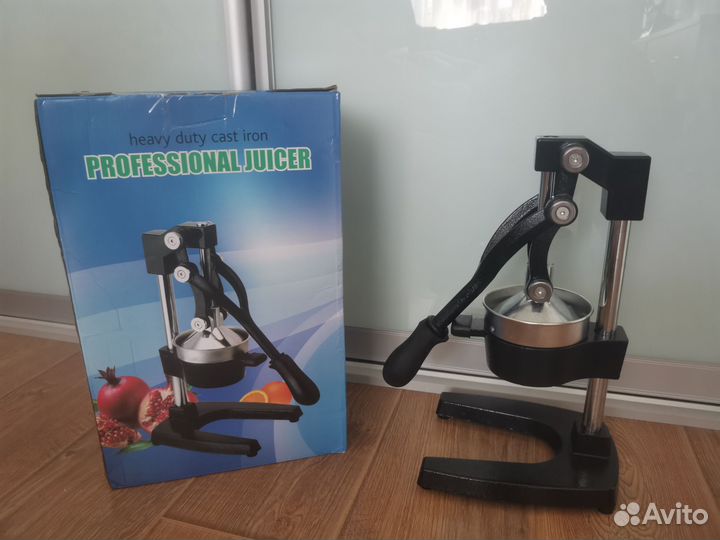 Соковыжималка для граната и цитрусовых