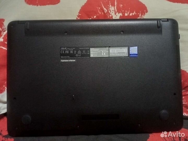 Ноутбук asus