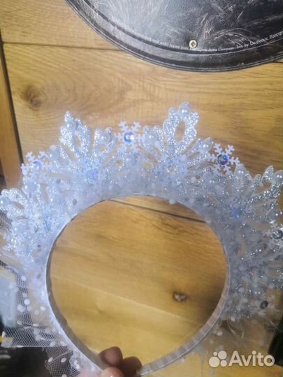 Ободок для волос ручной работы Снежинки