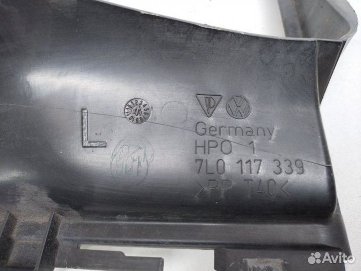 Воздуховод интеркулера левый Volkswagen Touareg 2