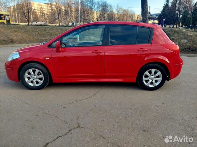 Nissan Tiida 1.6 МТ, 2011, 180 000 км