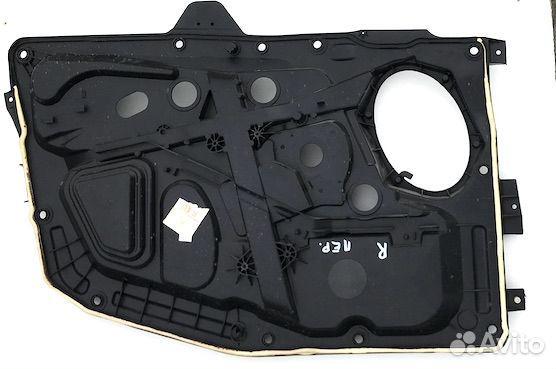 Форд Панель внутренняя правой передней двери