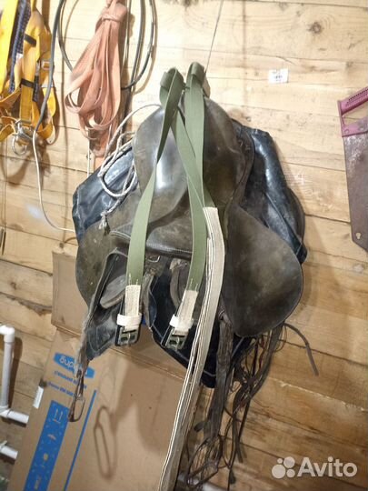 Седло для лошади