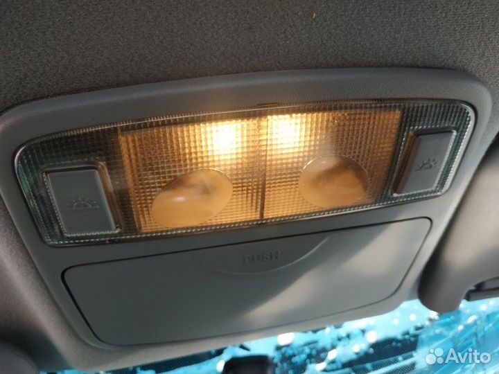 Плафон освещения салона Hyundai Elantra XD G4ED