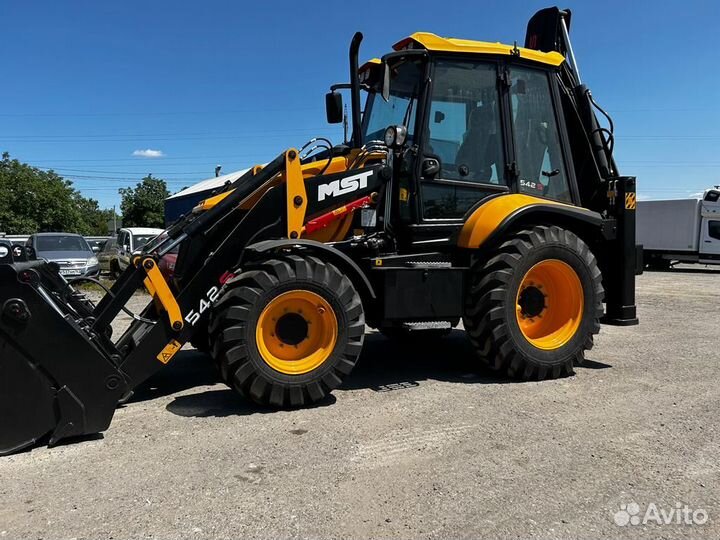 Экскаватор-погрузчик MST M542, 2023