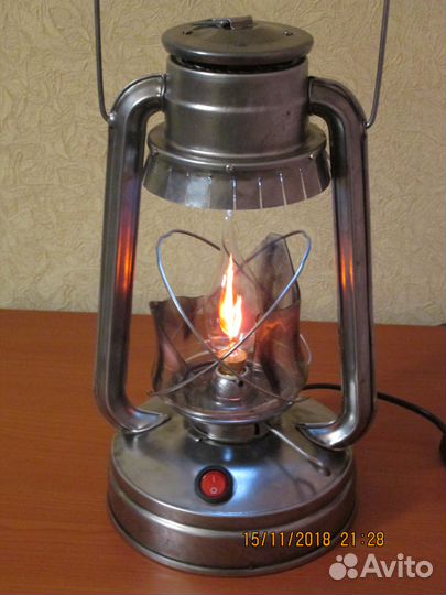 Винтажная настольная лампа, светильник