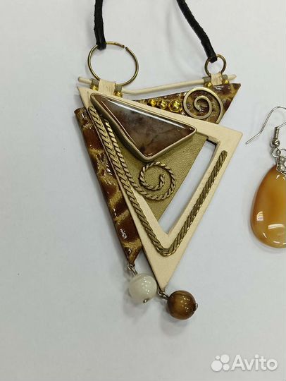 Комплект бижутерии ручная работа натуральные камни