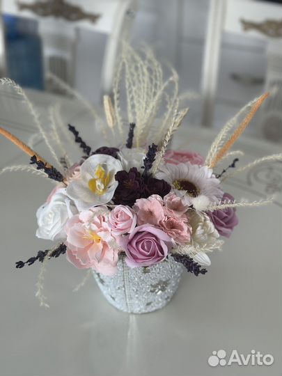 Цветочная композиция мыльные букеты в интерьер