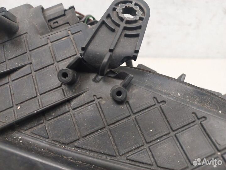 Фара (передняя) Hyundai i30, 2012