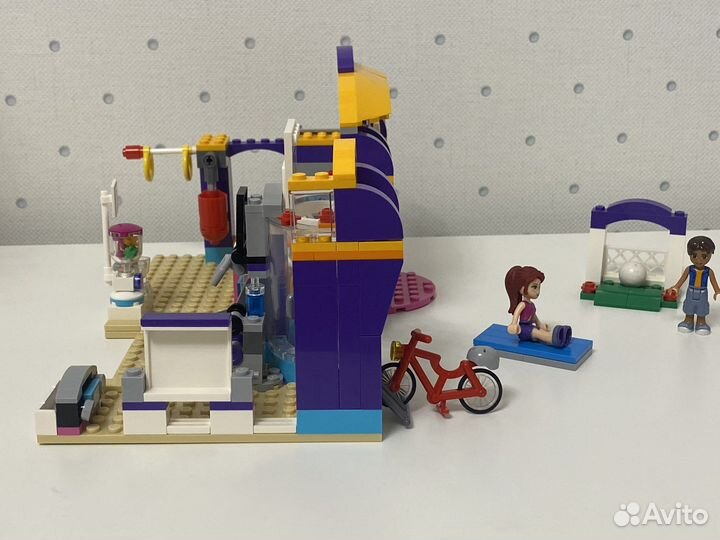 Lego Friends спортивный центр