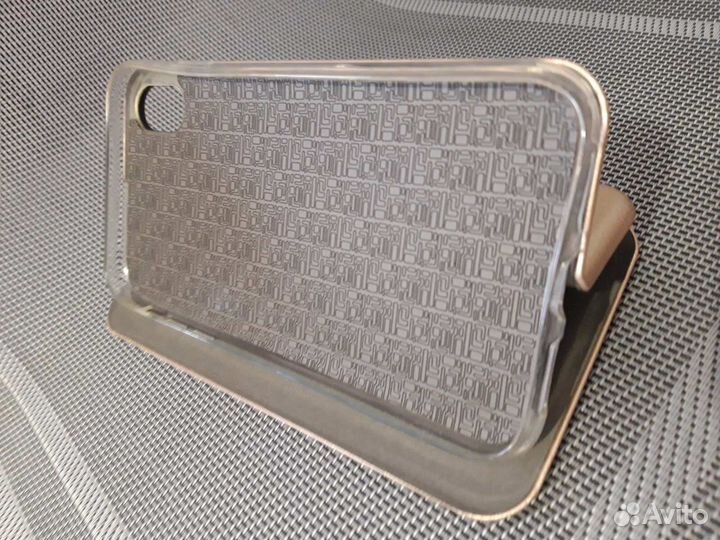 Чехол-книжка на iPhone XR