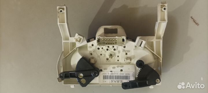 Блок управления климат-контроля opel vivaro