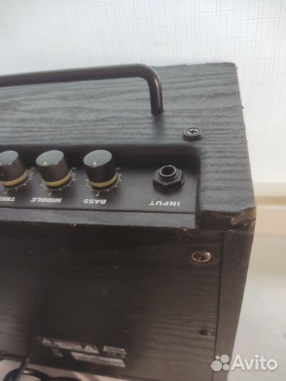 Комбик для баса Ibanez 10 Вт