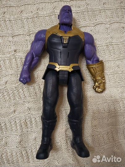 Игрушка фигурка Танос