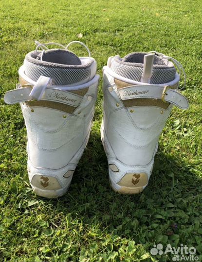 Сноуборд +крепы+ботинки