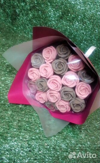 Букет роз из шоколада