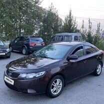 Kia Cerato 1.6 MT, 2011, 280 000 км, с пробегом, цена 465 000 руб.