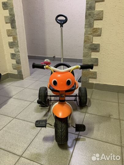 Детский велосипед трехколесный с ручкой 