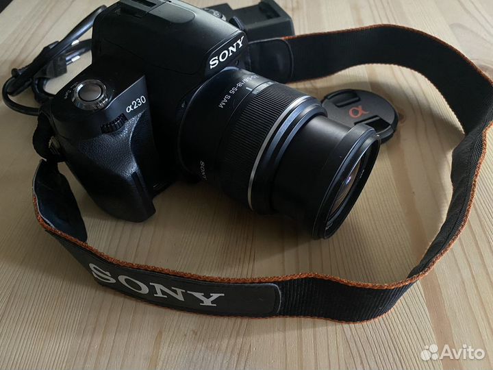 Зеркальная фотокамера Sony Alpha