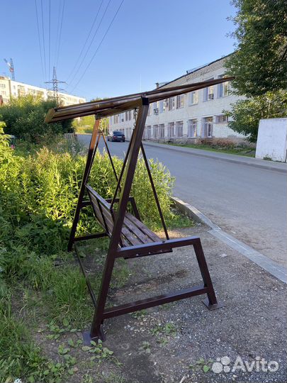 Садовые качели новые