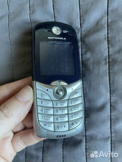 Телефоны и зарядки кнопочные на запчасти