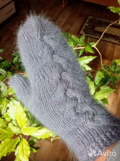 Варежки из 