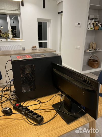 Стационарный компьютер