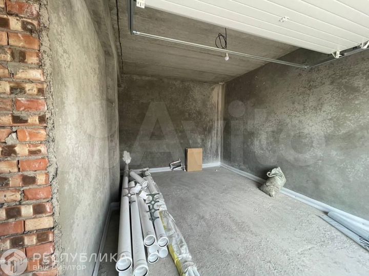 Таунхаус 200 м² на участке 3 сот.