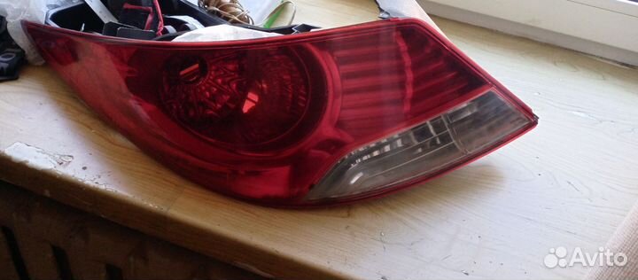 Задний фонарь на hyundai solaris