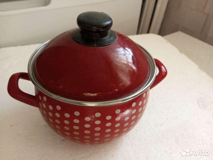 Кастрюли, сковороды, ковшики