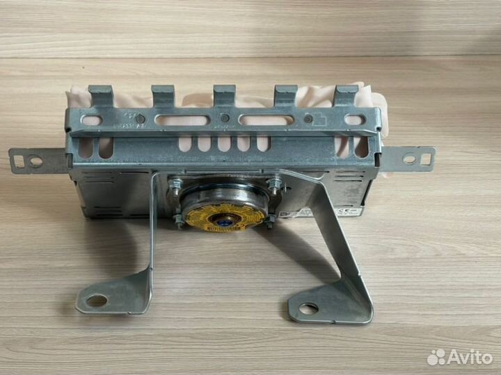 Подушка безопасности пассажира передняя LADA X-Ray