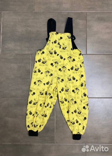 Комбинезон в кроликами детский желтый
