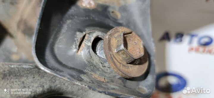 Подрамник задний Audi Q5 8R Полный привод Дефект