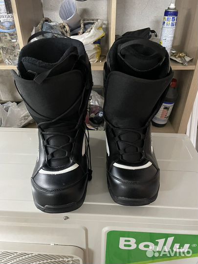 Сноубордические ботинки 43