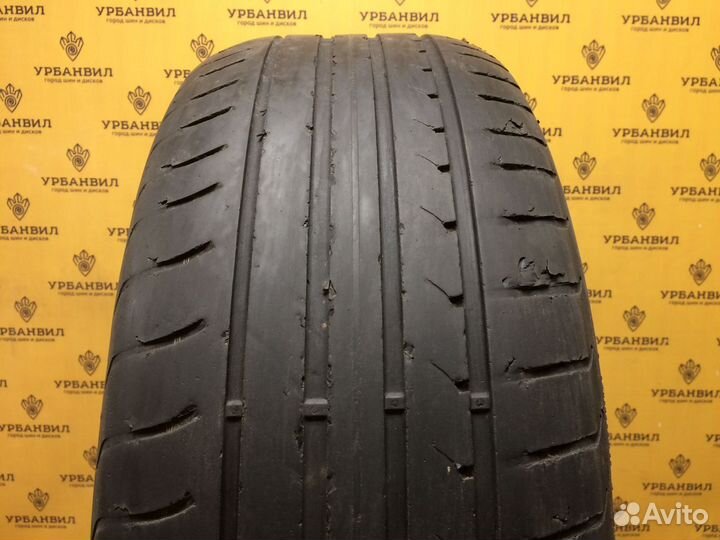 Goodyear EfficientGrip 235/55 R18 104Y