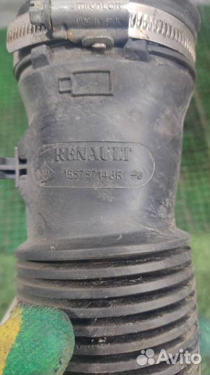 Патрубок воздушного фильтра Renault Duster 2015