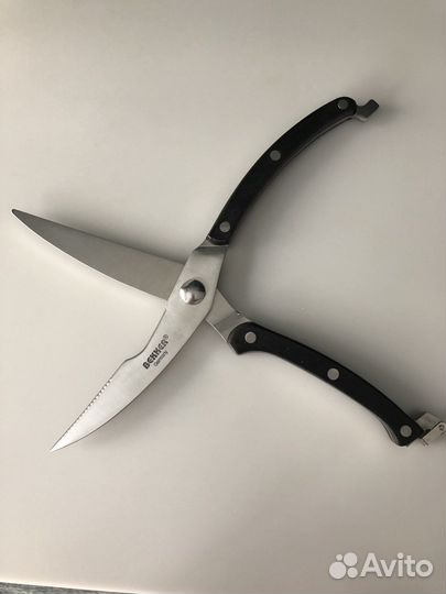 Нож для птицы и рыбы (Bekker)