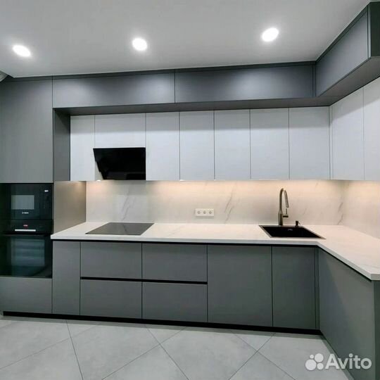 Кухонный гарнитур 