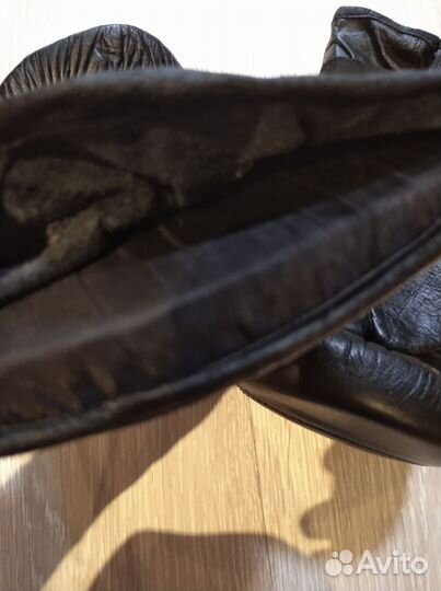 Перчатки для кикбоксинга