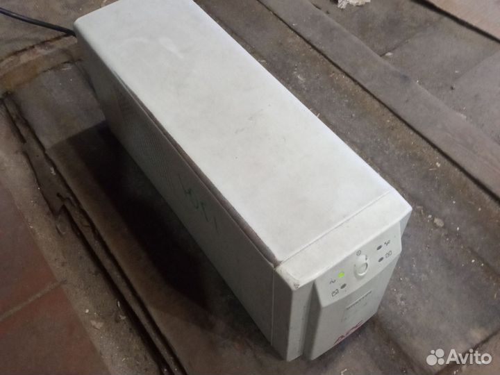 Ибп APC smart ups 420