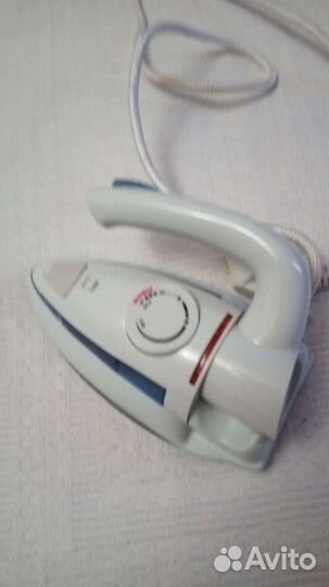 Утюг дорожный