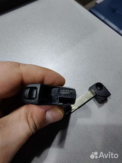 Смарт ключ Honda Freed 2008-2016 Spike