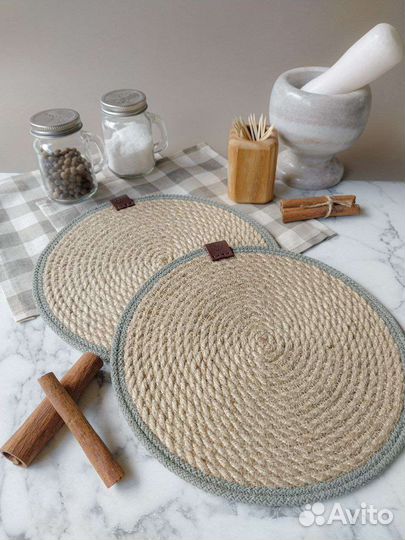 Салфетки подставки под горячее из джута