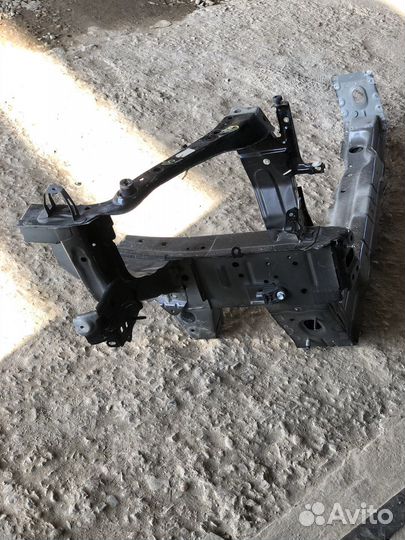 Лонжерон от camry 40