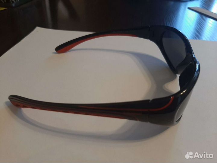 Солнцезащитные очки polaroid детские