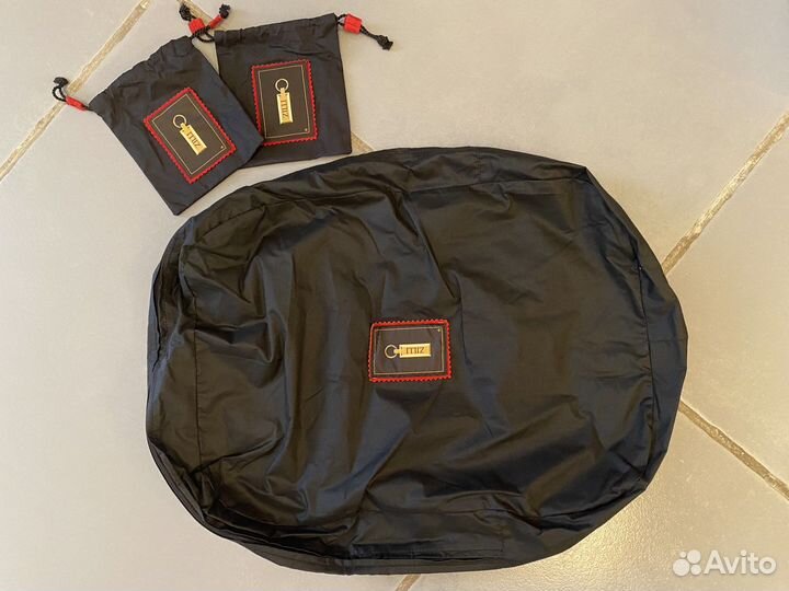 Чехлы (кофры) Zilli, вешалки и др